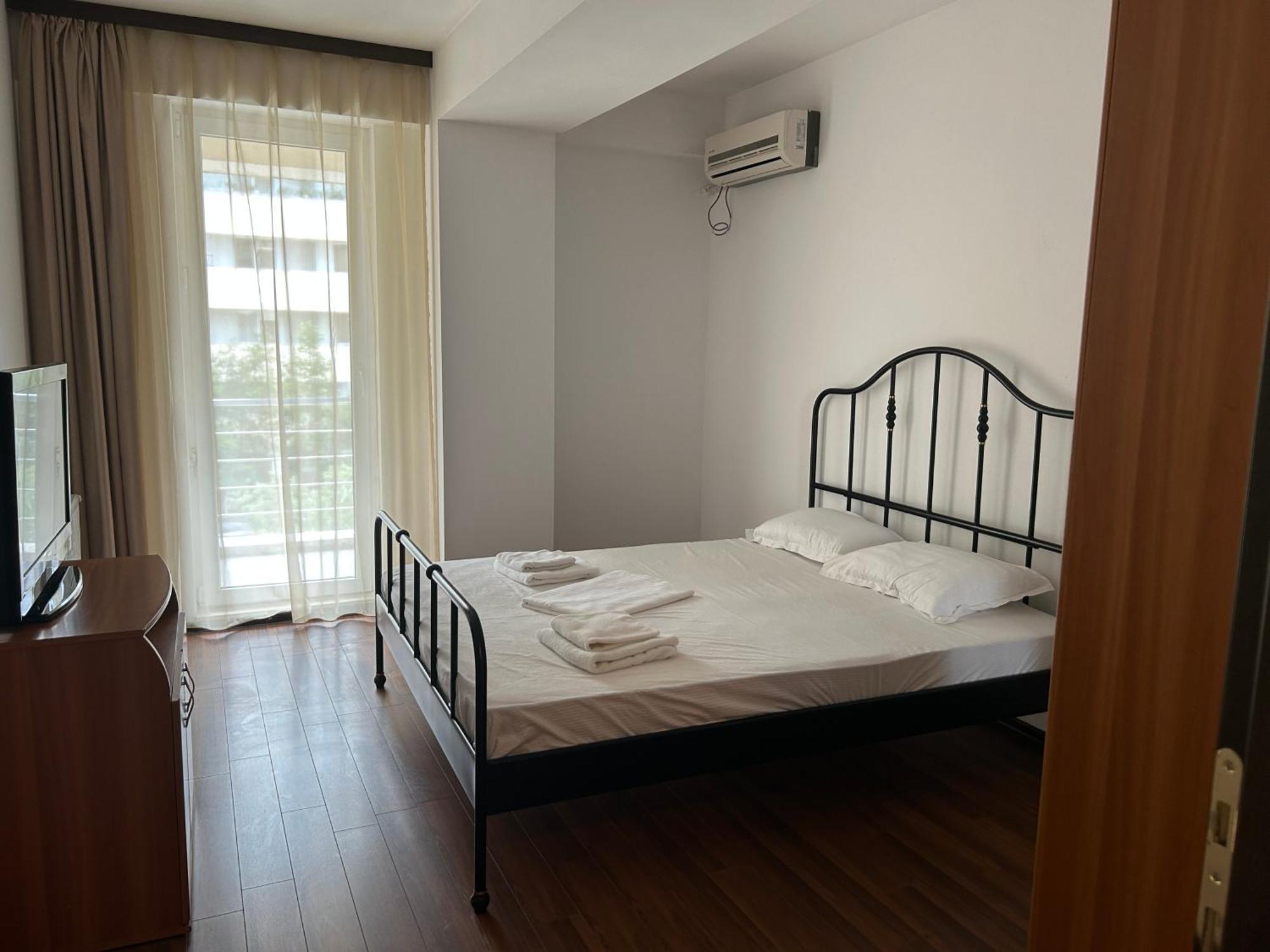 Summerland Apartmants Mamaia Nord Apartment Exterior foto